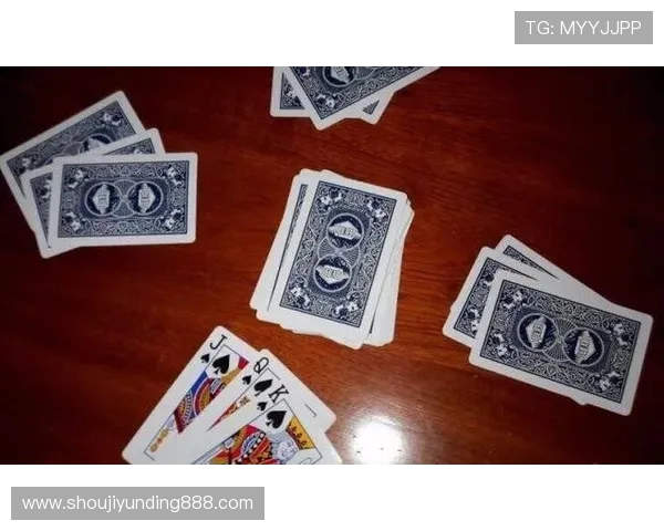 掌握三公扑克牌的玩法技巧和策略提升游戏体验和赢牌几率的实用指南